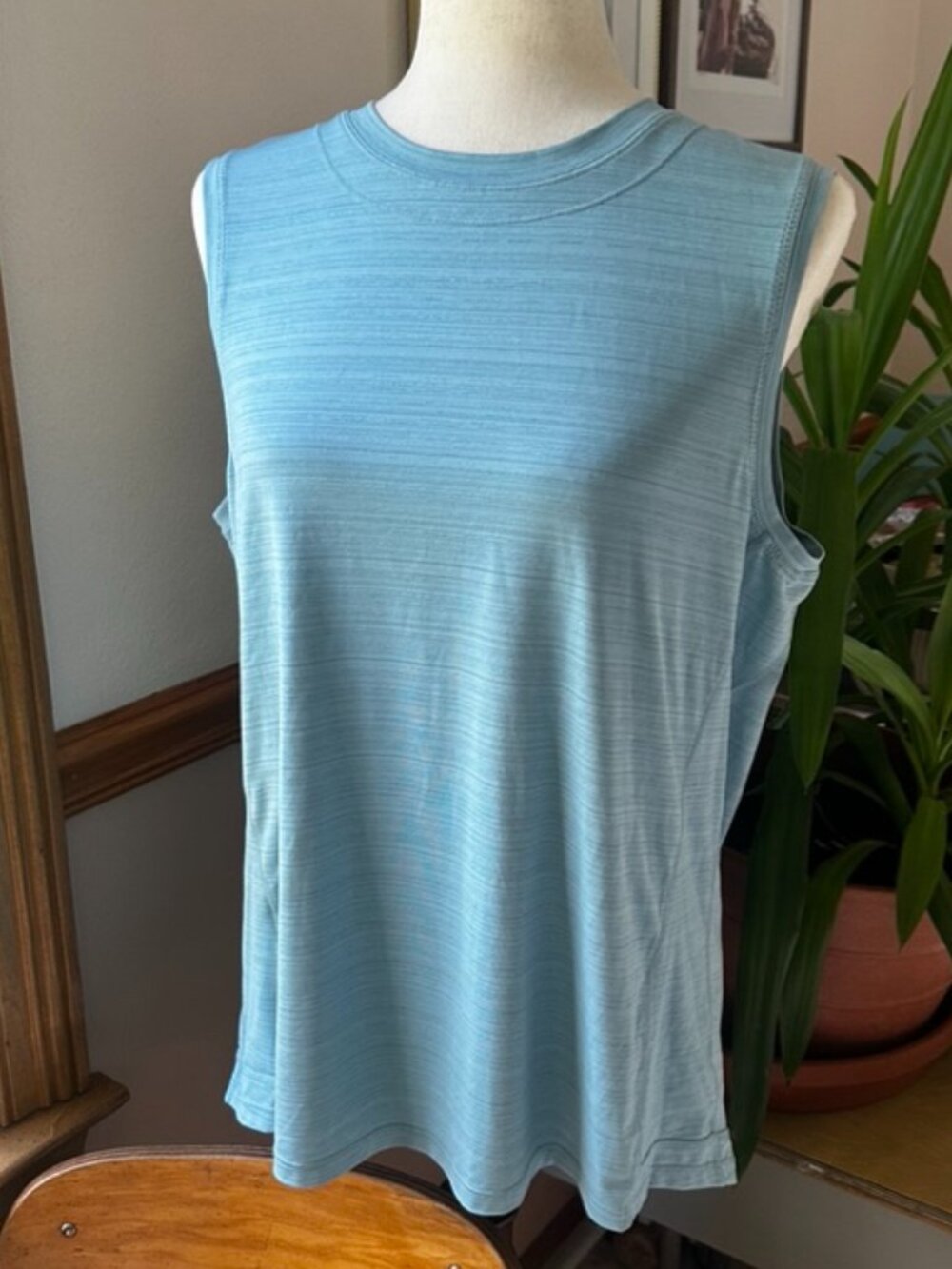 Athleta Tank Top, Womens L, EUC